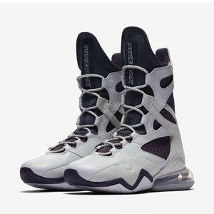 NEW Women’s Nike Air Max Box